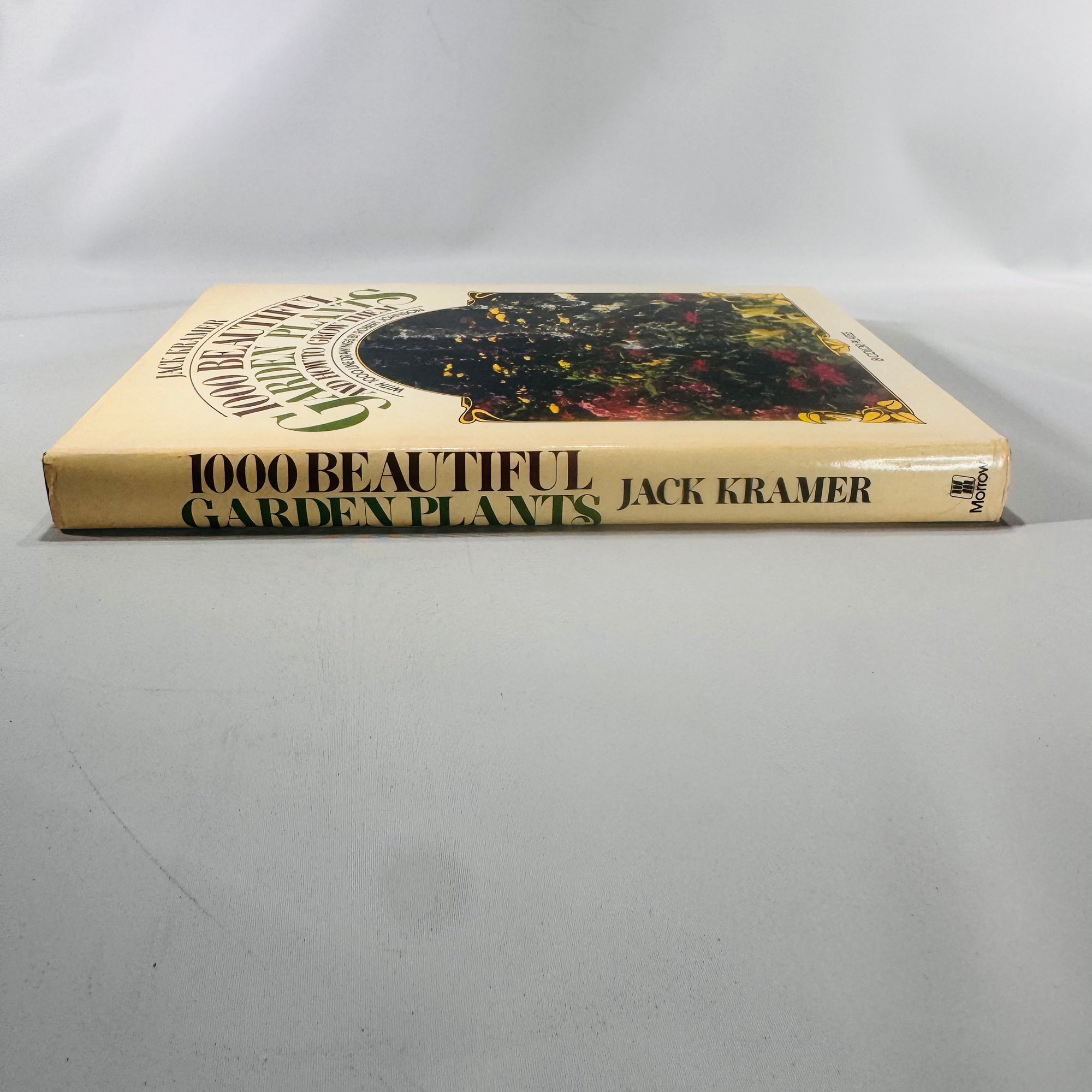 Vintage “1000 Beautiful Garden Plants and How to Grow Them” by Jack Kramer | 1976 Hardcover with Dust Jacket