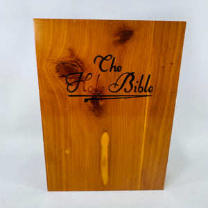 Memorial Edition Holy Bible (1958) w/ Concordance – White Zipper Cover in Wooden Presentation Box | Vintage Christian Reference