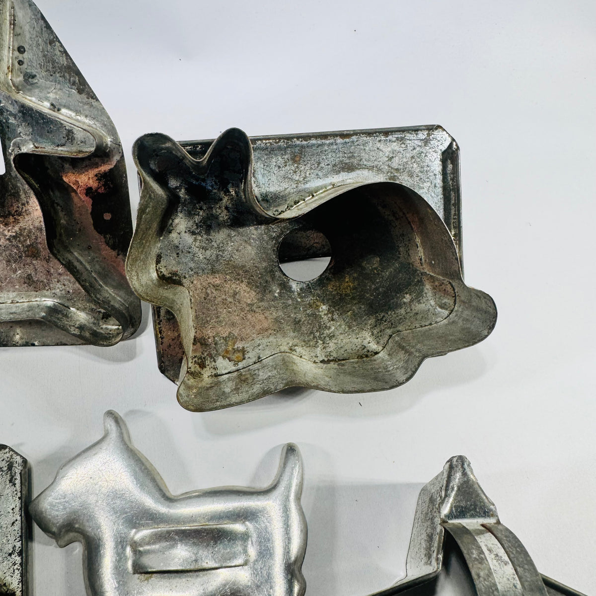 Antique Tin Cookie Cutters Rabbit Dog Chick Star Reindeer