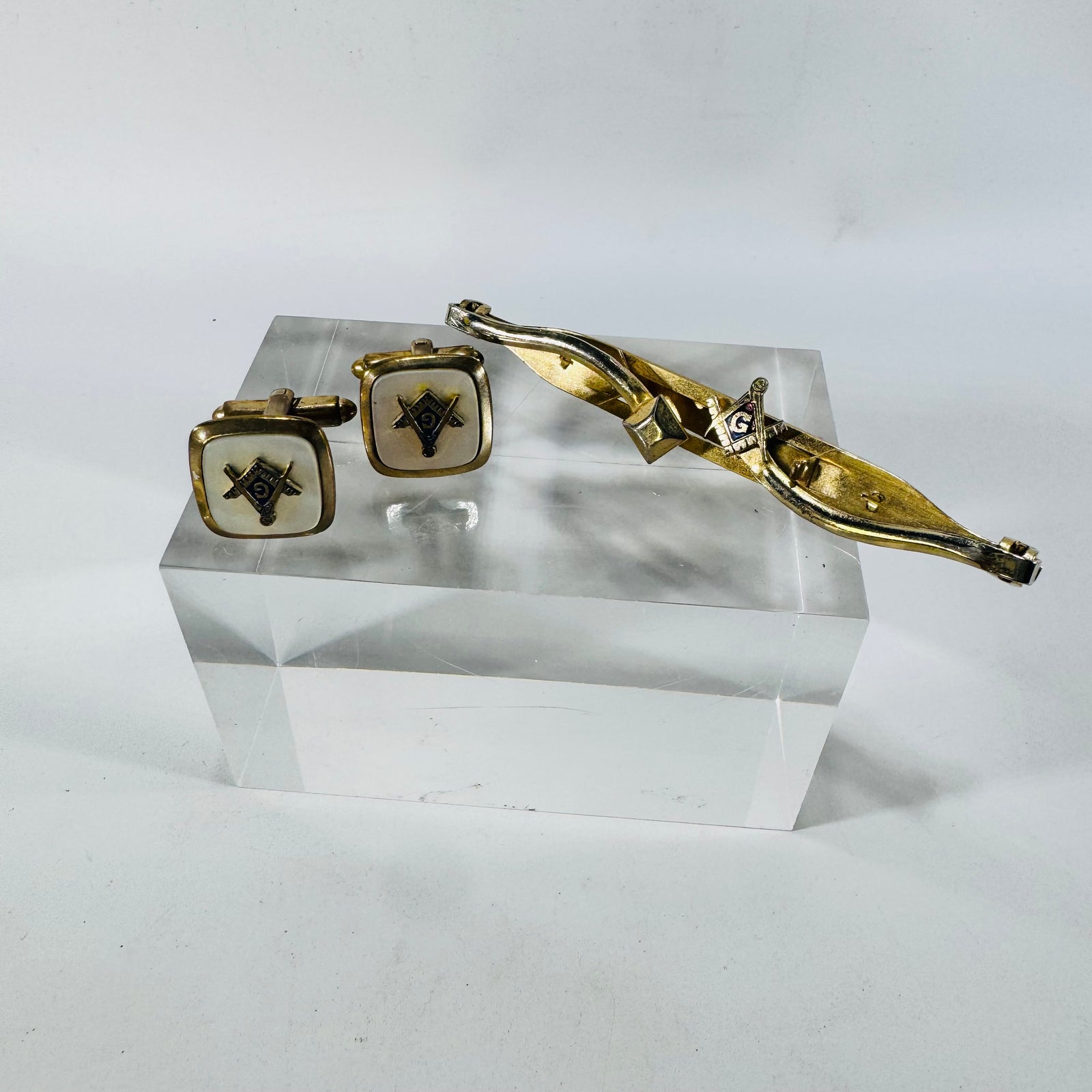 Anson Masonic Cufflinks and Sword Tie Bar Set 1950s