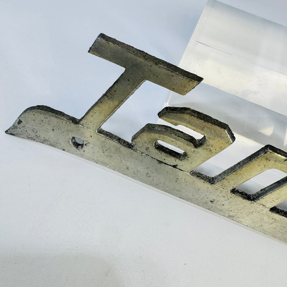 Vintage Tampa Script Metal Boat Emblem Nameplate Badge 9 Inch