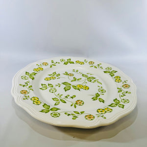 Petite Flora Ironstone 4009 Dinner Plate Japan 1970s