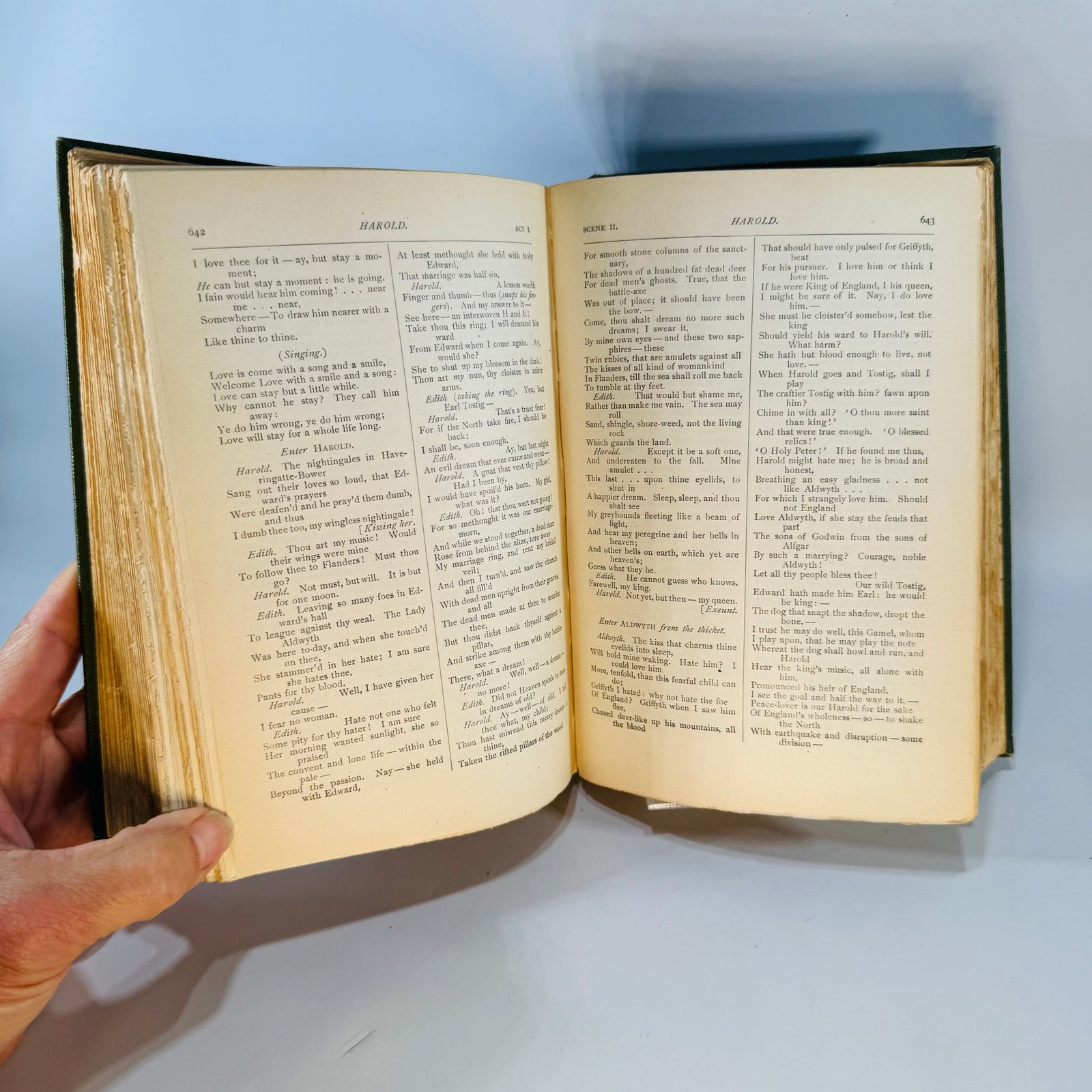 Vintage Poetry Classic — The Works of Tennyson with Memoir and Notes (1916) — Alfred, Lord Tennyson | Macmillan Green Cloth, Victorian Poetry