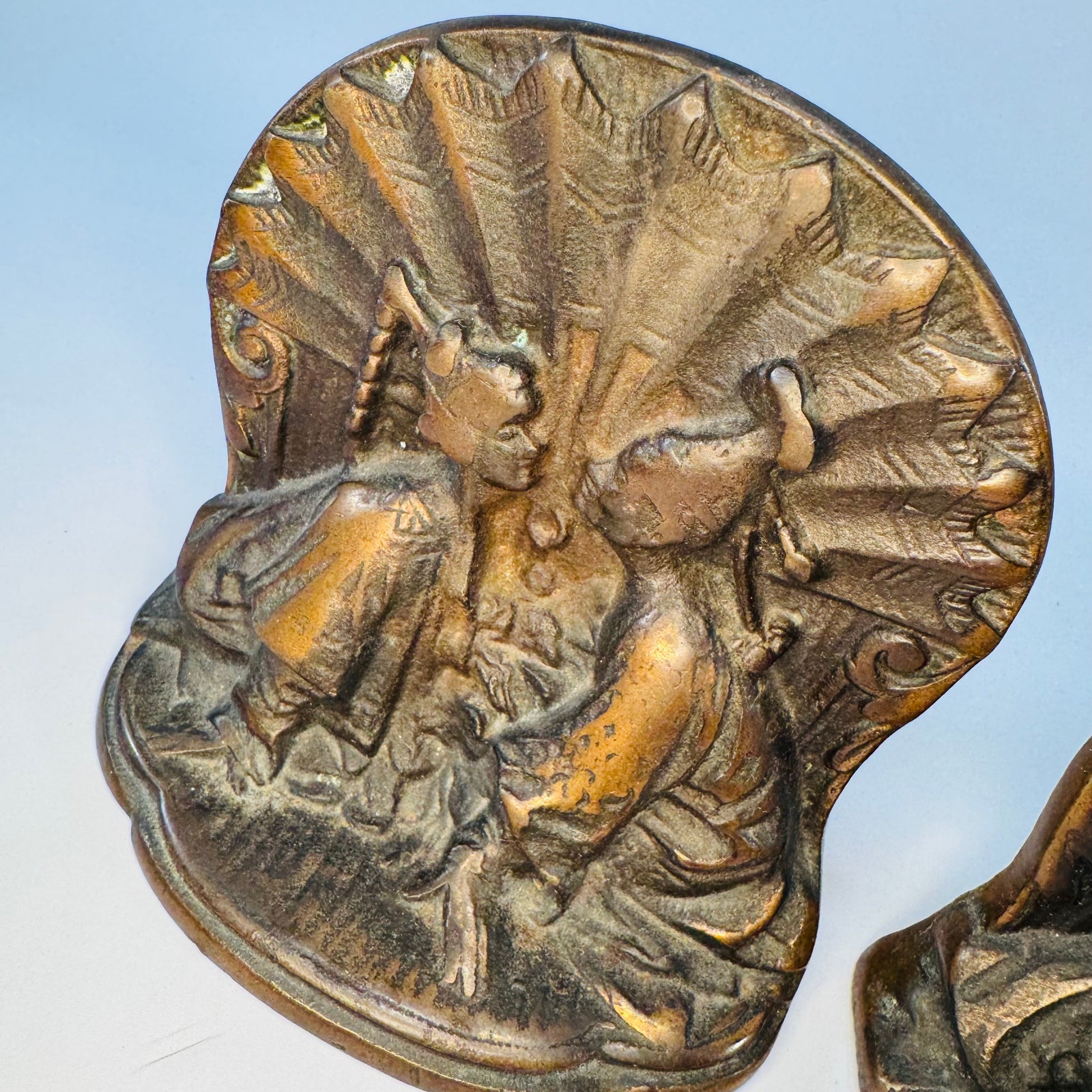 Antique Art Deco Siam Lovers Bookends, Kissing Couple Cast Metal Bookends, 1920s 1930s Copper Finish Library Decor Pair