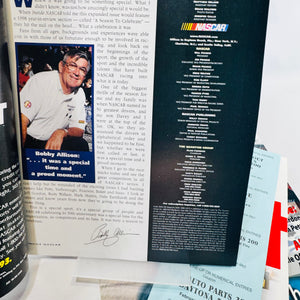 1999 NASCAR Jeff Gordon Daytona 500 Magazine Ephemera Lot
