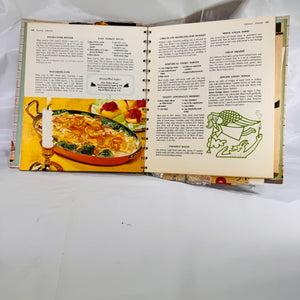 Betty Crocker's Good and Easy Cookbook (1962), Illustrated Vintage Hardcover