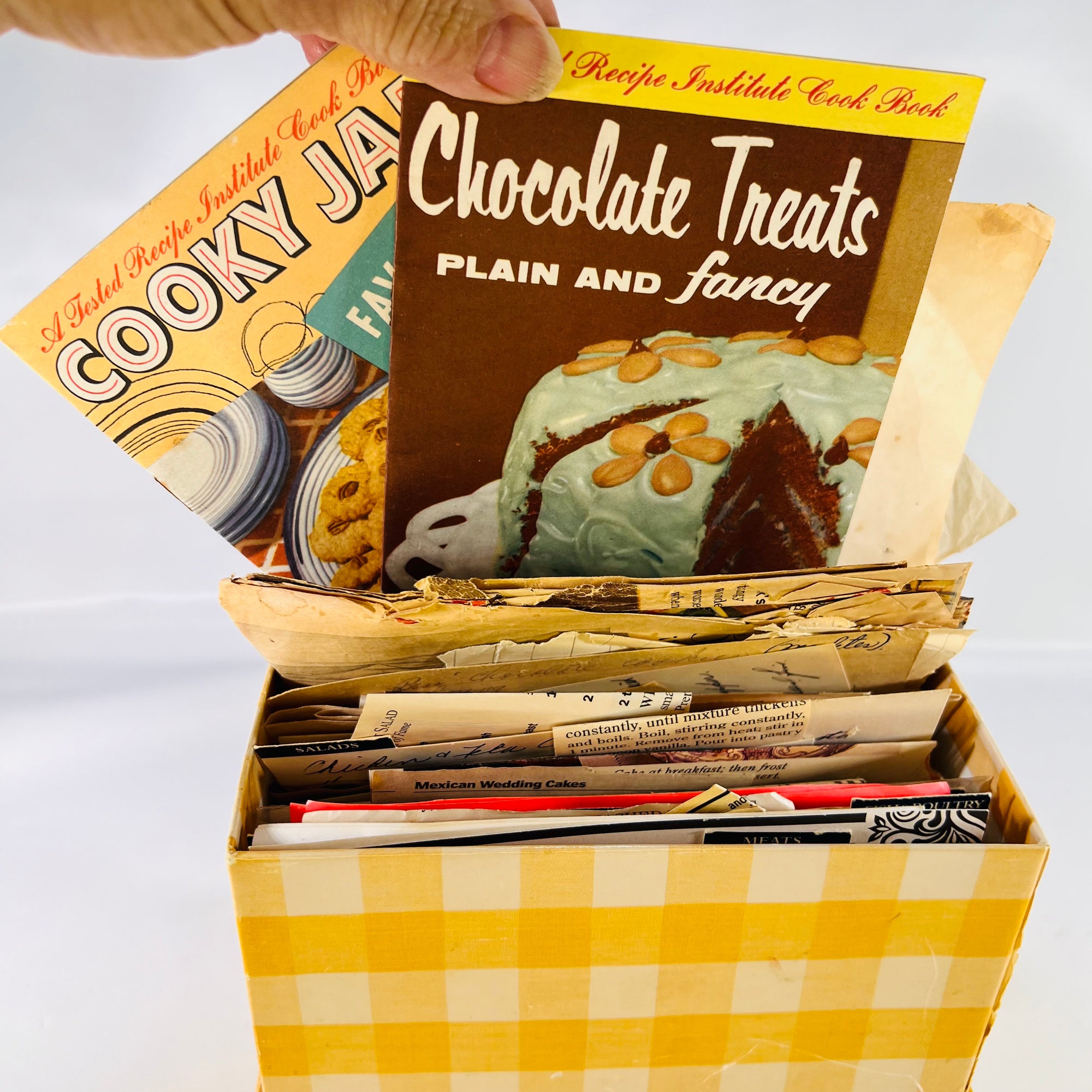 Vintage Recipe Box Packed Full of Handwritten & Newspaper Recipes