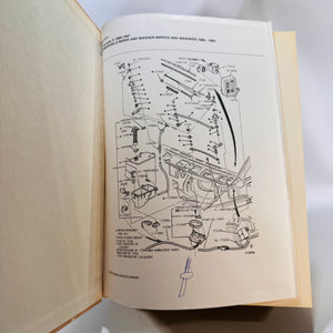 Automotive Repair Manual — Chilton’s Truck and Van Repair Manual 1986–90 (coverage 1986–90) — Chilton Book Company | Part No. 7902, Automotive Repair