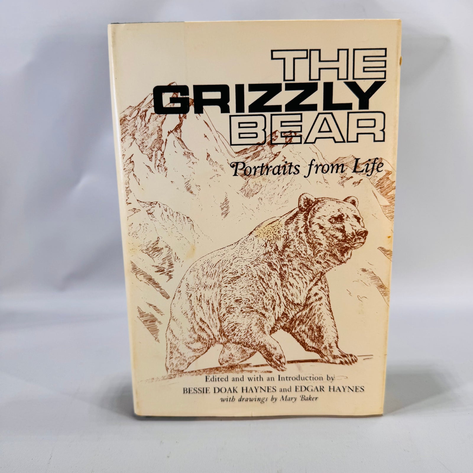 The Grizzly Bear (1966/1979) — Portraits from Life | Haynes, Univ. of Oklahoma Press, Illustrated, DJ