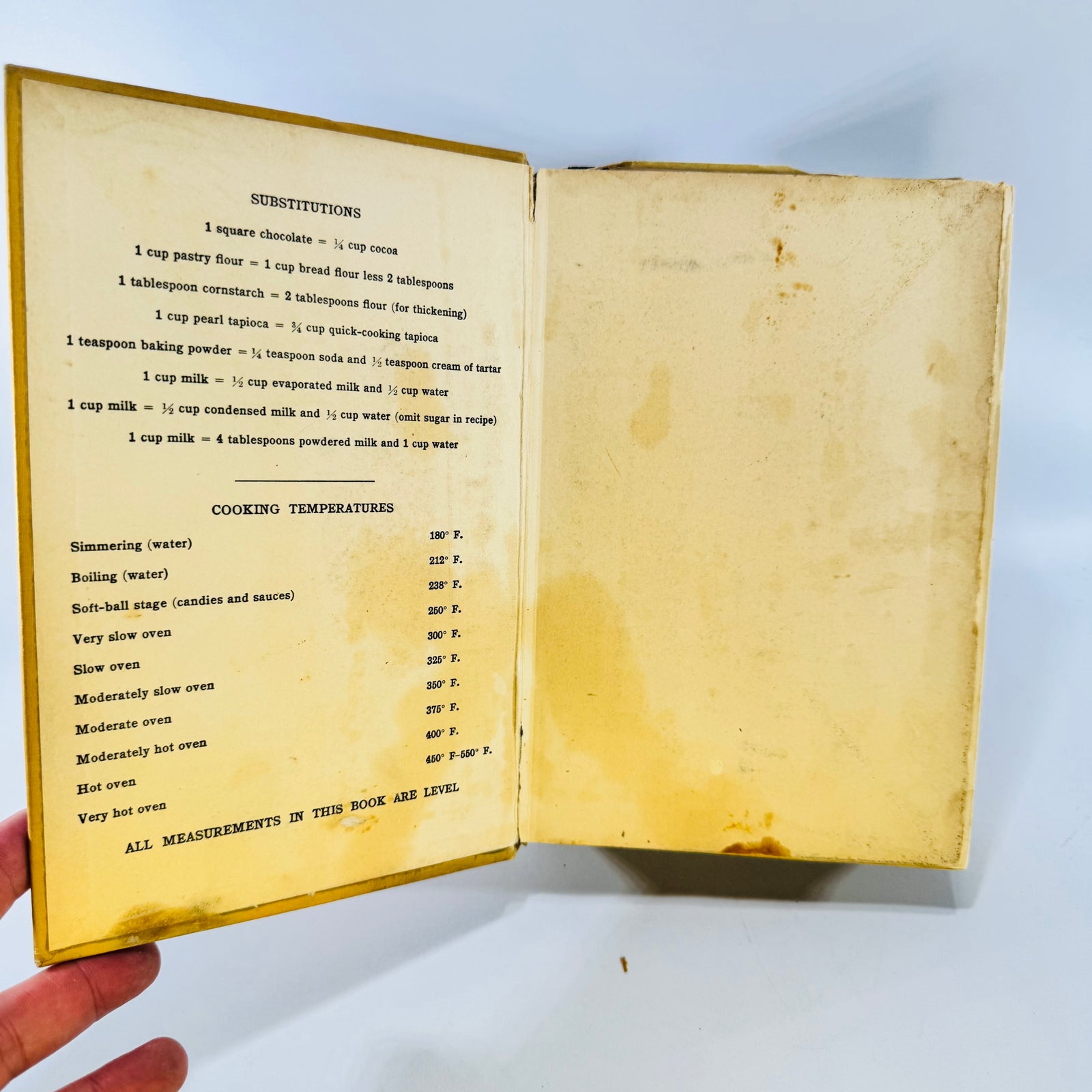 Boston Cooking School Cook Book Fannie Farmer 1930 with Recipes