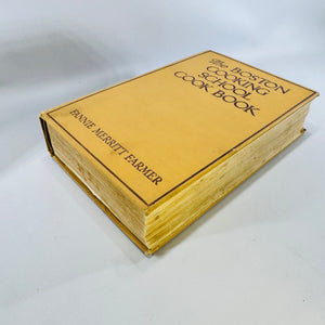 Boston Cooking School Cook Book Fannie Farmer 1930 with Recipes