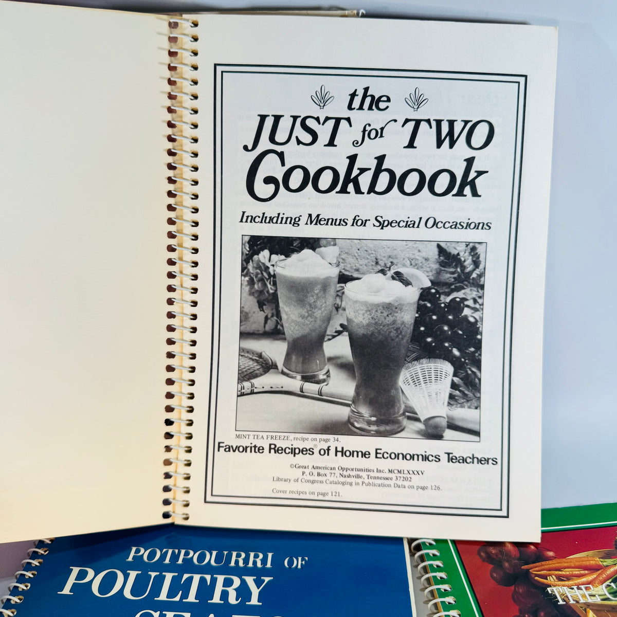 Vintage Boxed Cookbook Set — CookBook Collectibles (1985) — Favorite Recipes Press | 4 Spiral-Bound Volumes, Vintage Cookbooks / Home Economics