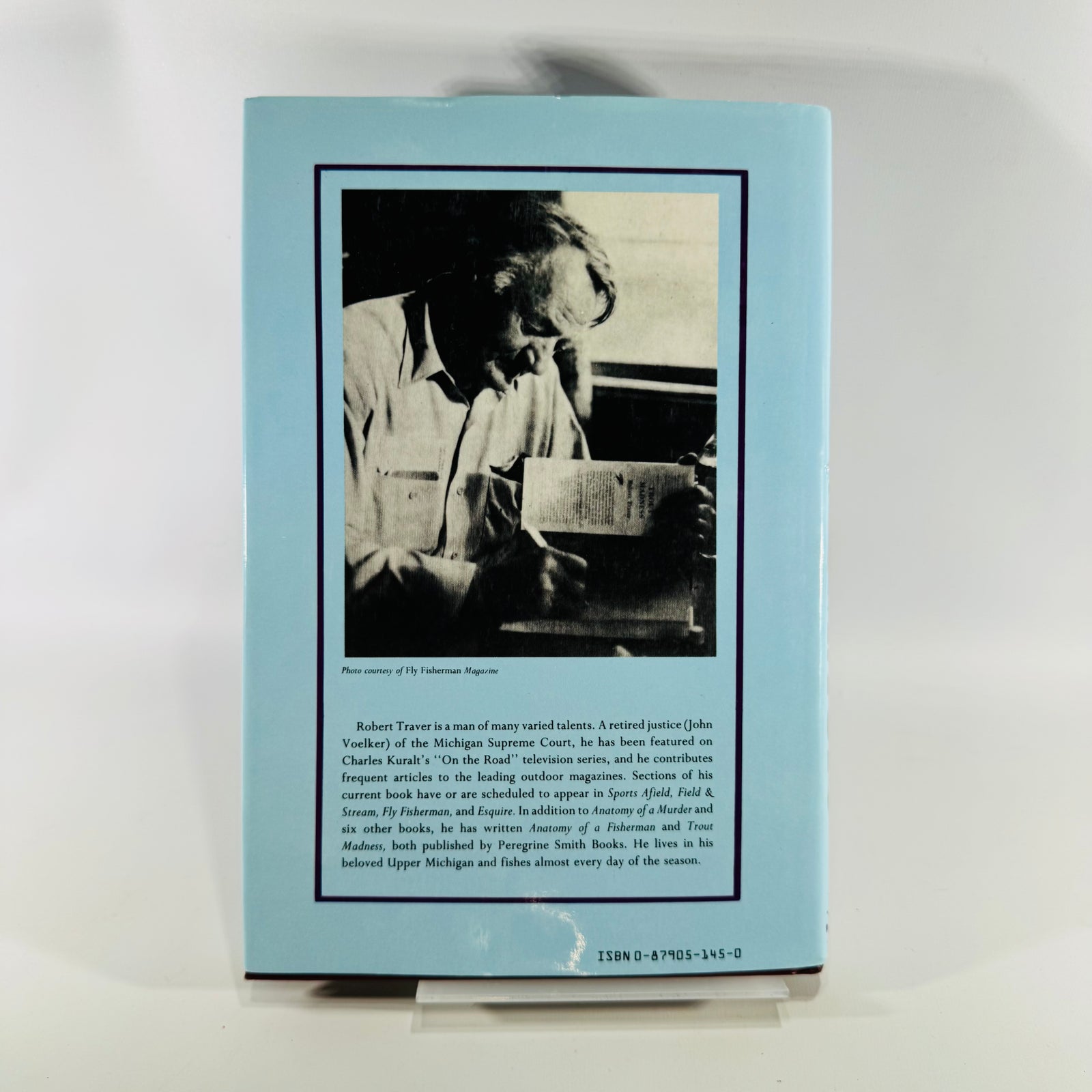 Vintage Fishing Essays Book — Trout Magic (1983) — Robert Traver | Illustrated Dust Jacket, Angling Humor, Sporting Essays / Fishing Literature