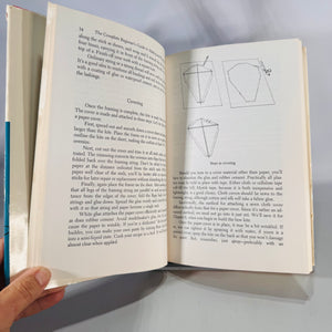 The Complete Beginner’s Guide to Making and Flying Kites (1977 First Edition) — Edward F. Dolan Jr. | Doubleday, illustrated, Hobbies & Crafts — Kite Making