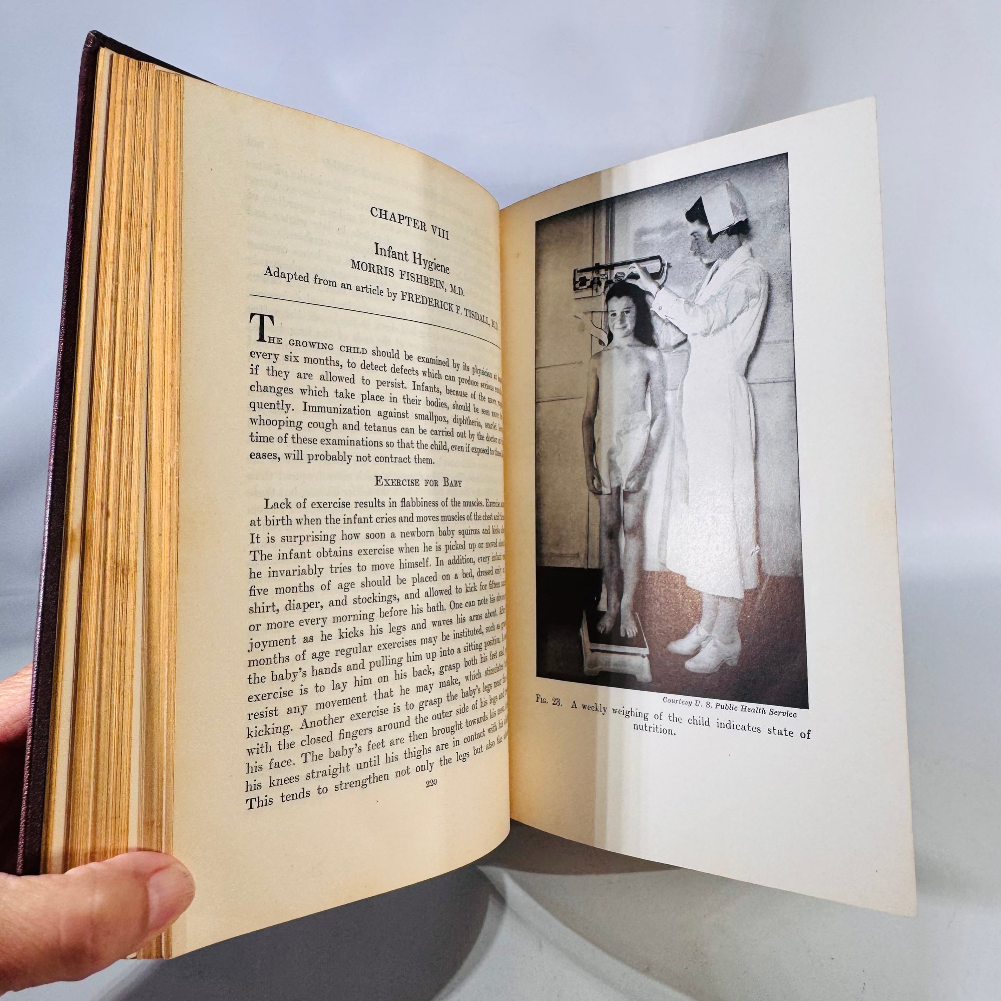 Modern Home Medical Adviser (1951 Printing, Revised & Re-Edited) — Morris Fishbein, M.D. | Illustrated Anatomy Plates, Medical Reference