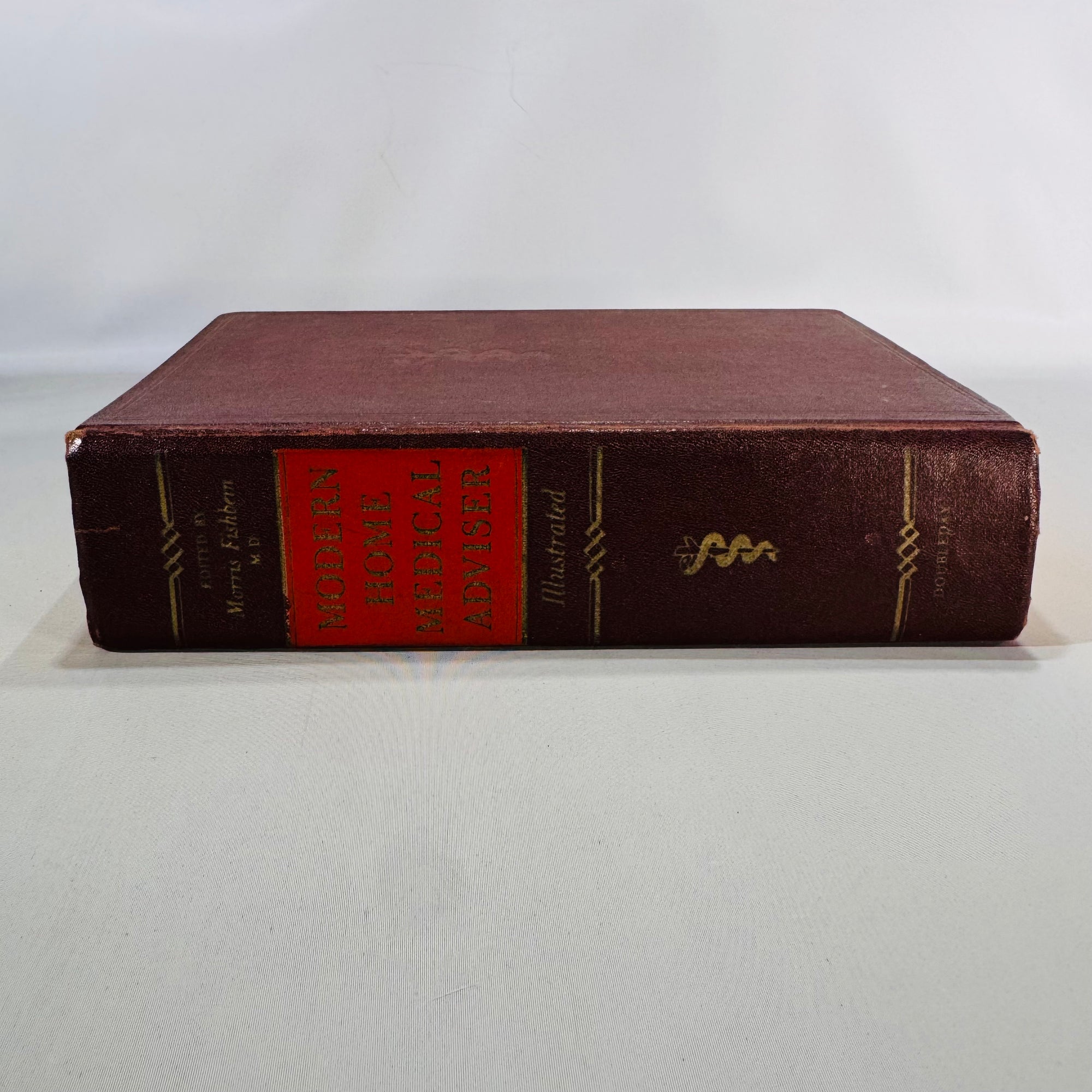 Modern Home Medical Adviser (1951 Printing, Revised & Re-Edited) — Morris Fishbein, M.D. | Illustrated Anatomy Plates, Medical Reference