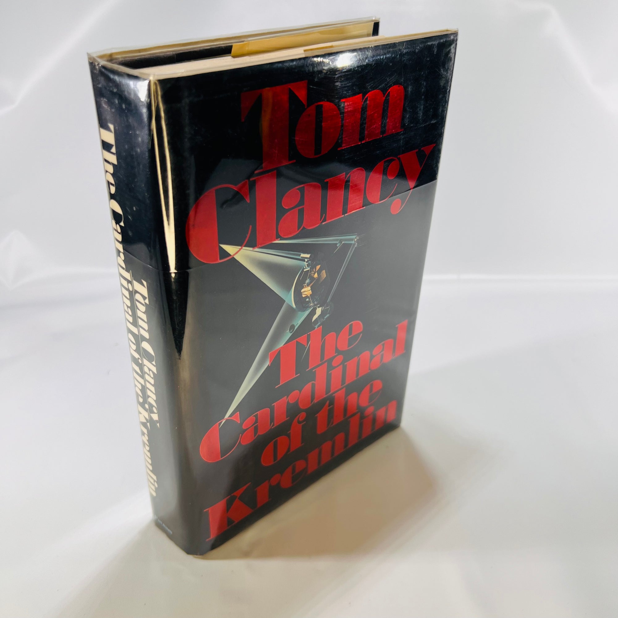 The Cardinal of the Kremlin by Tom Clancy 1988 First Edition G. P. Putnam Son's