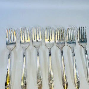 Oneida Community Queen Bess II Salad Forks 1946 Tudor Plate Set of 7