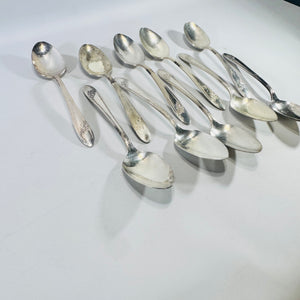 Oneida Community Queen Bess II 11 Teaspoon Lot 1946 Tudor Plate Silverplate