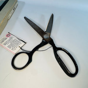 Vintage Wiss Model C Pinking Shears with Box Instructions, J Wiss Sons Newark NJ Sewing Scissors, 1930s 1940s Sewing Tools