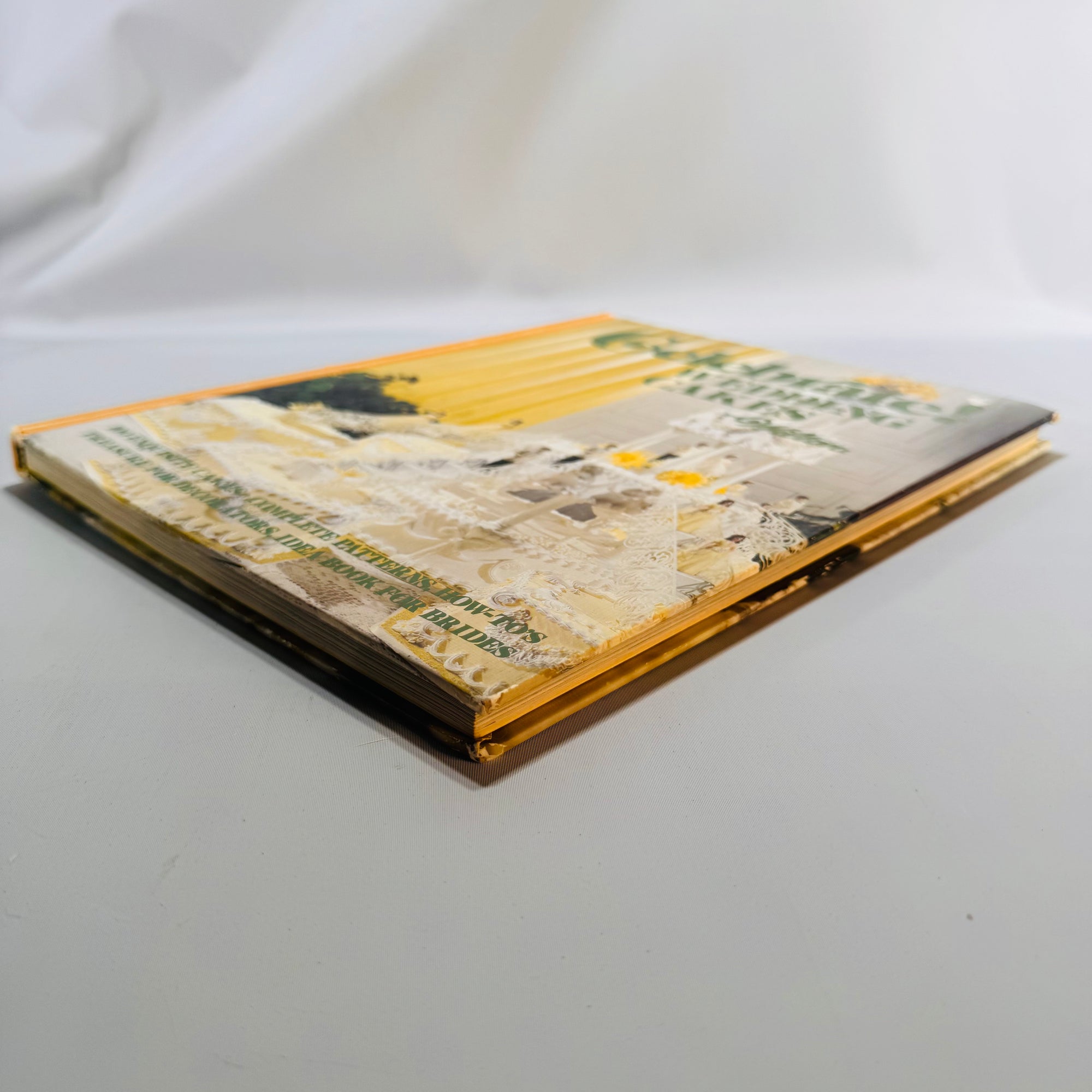 Celebrate! Wedding Cakes (1986, 4th Printing) — Wilton Enterprises | Pictorial Hardcover, Culinary Arts Baking & Cake Decorating