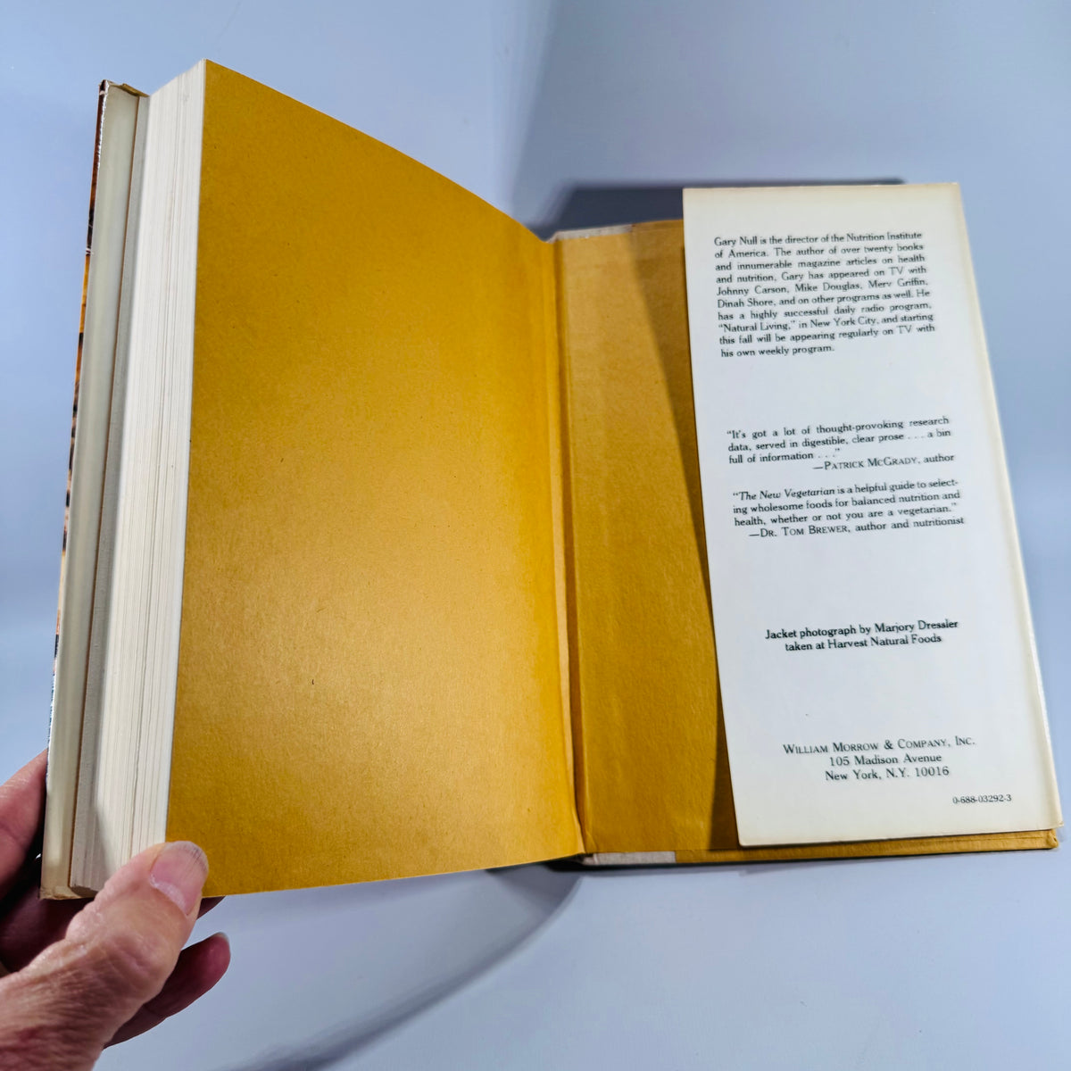 Vintage Health & Nutrition Book — The New Vegetarian (1978) — Gary Null with Steve Null | First Edition, Vegetarian Nutrition