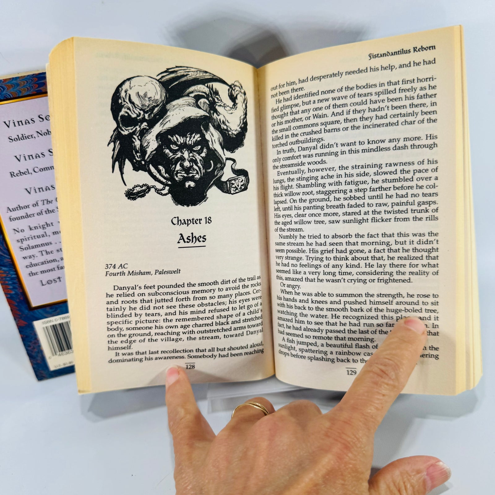Dragonlance Fantasy Paperback Set — Lost Legends Volumes I–II (1997) — J. Robert King & Douglas Niles | Vinas Solamnus, Fistandantilus Reborn, Fantasy Adventure