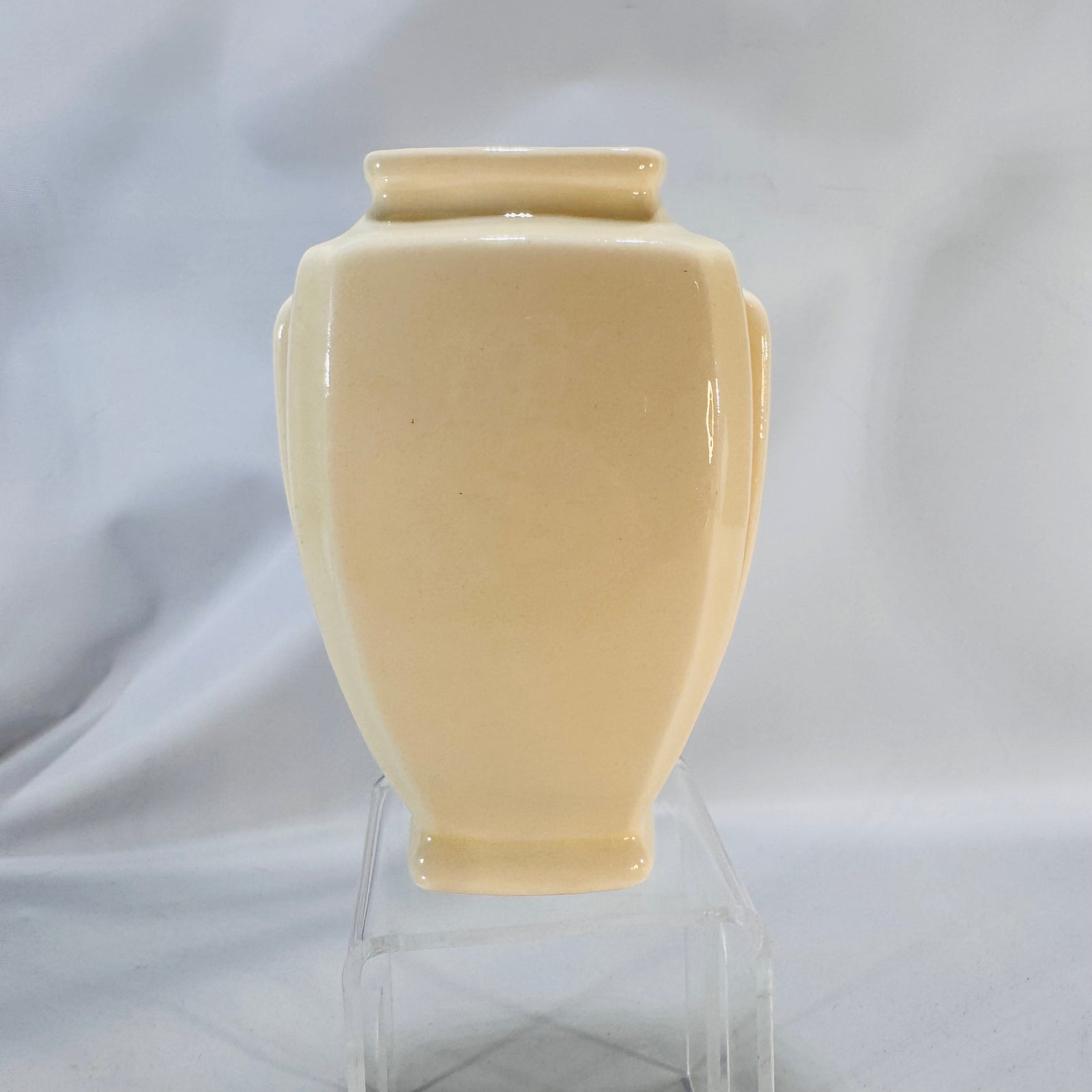 Hull Pottery Rosella R-1-5 Bud Vase — 6" Ivory with Peach Blossom Relief