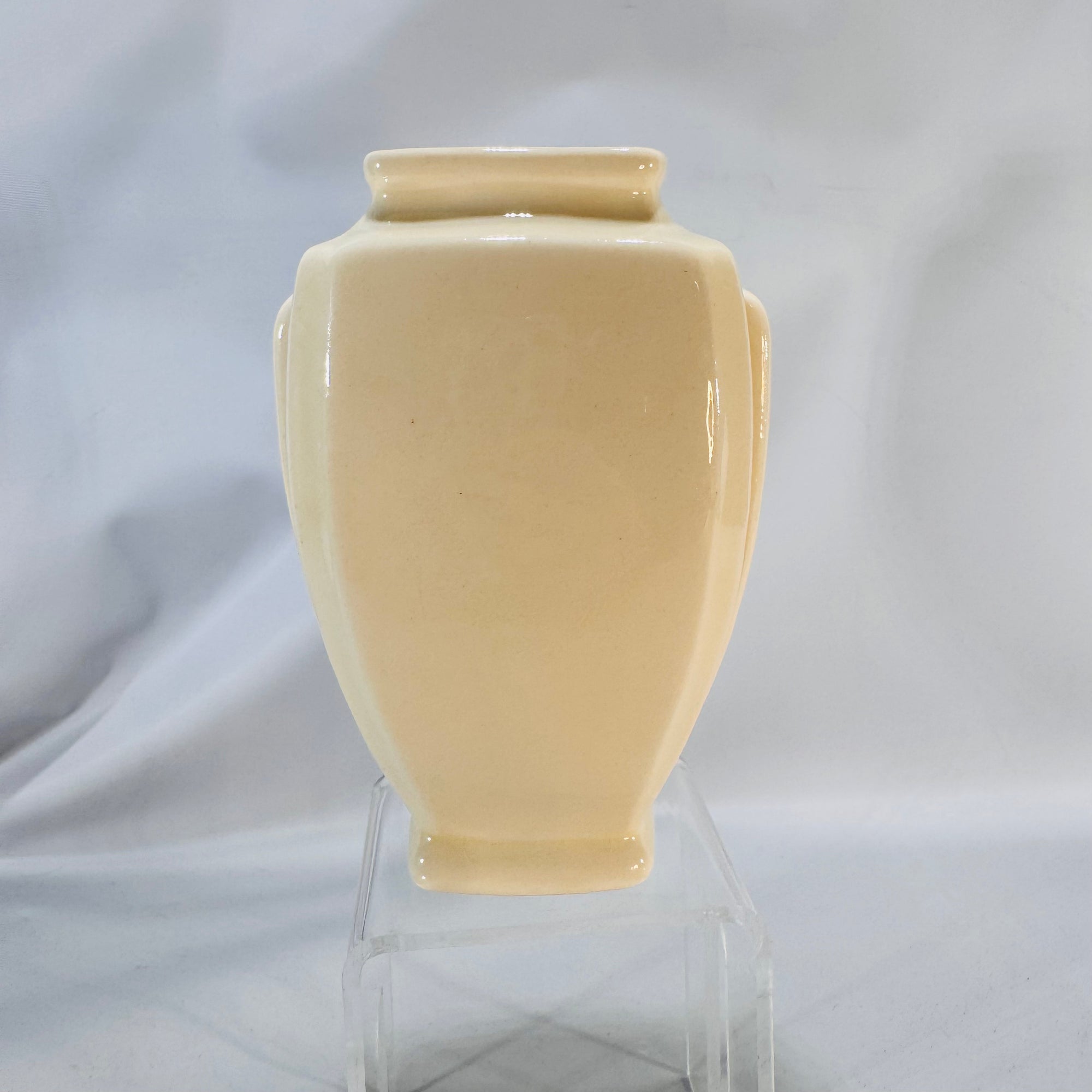 Hull Pottery Rosella R-1-5 Bud Vase — 6" Ivory with Peach Blossom Relief