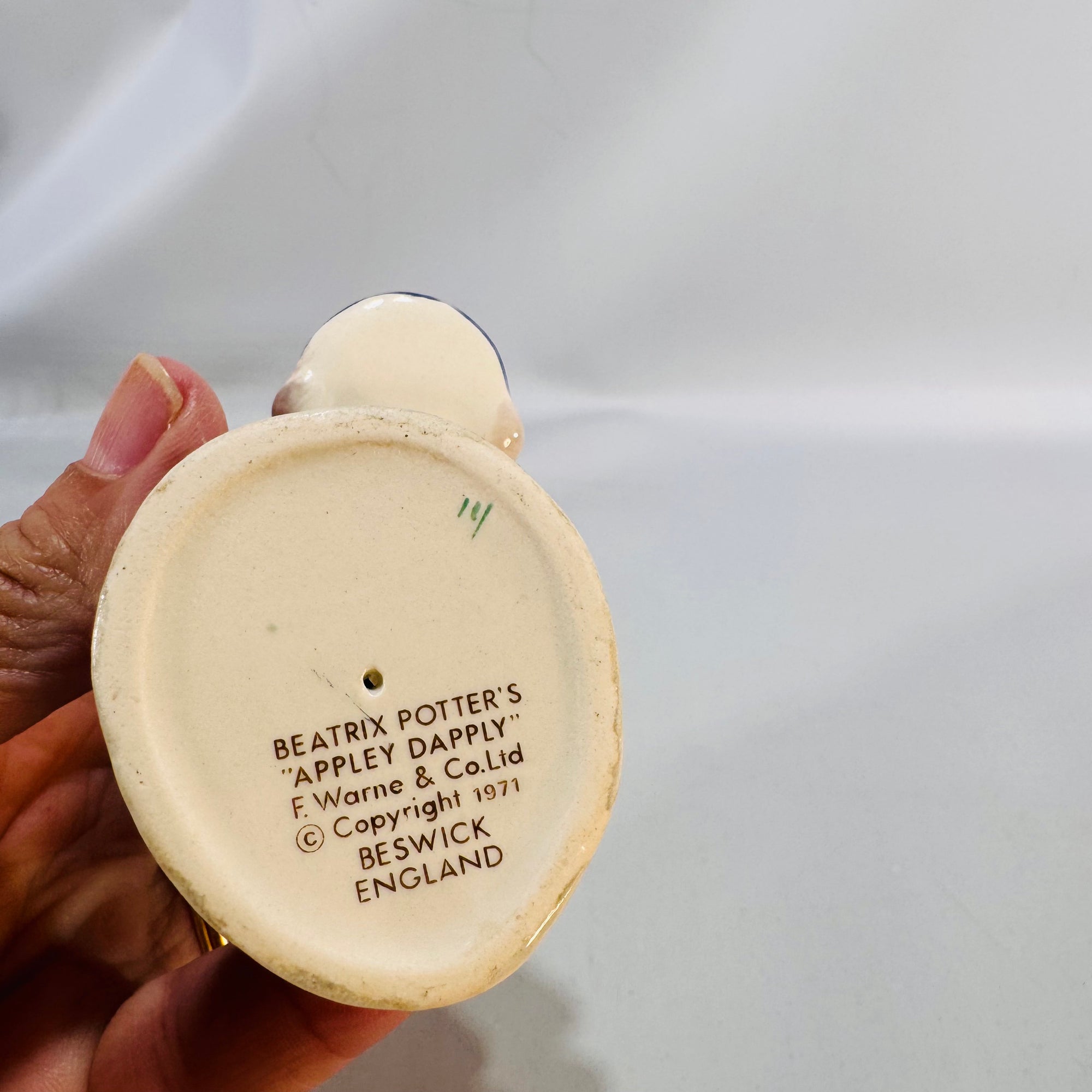 Appley Dapply — Beatrix Potter Figurine, Beswick England, c. 1971  (pre–Royal Albert), ~3", Gloss Ceramic