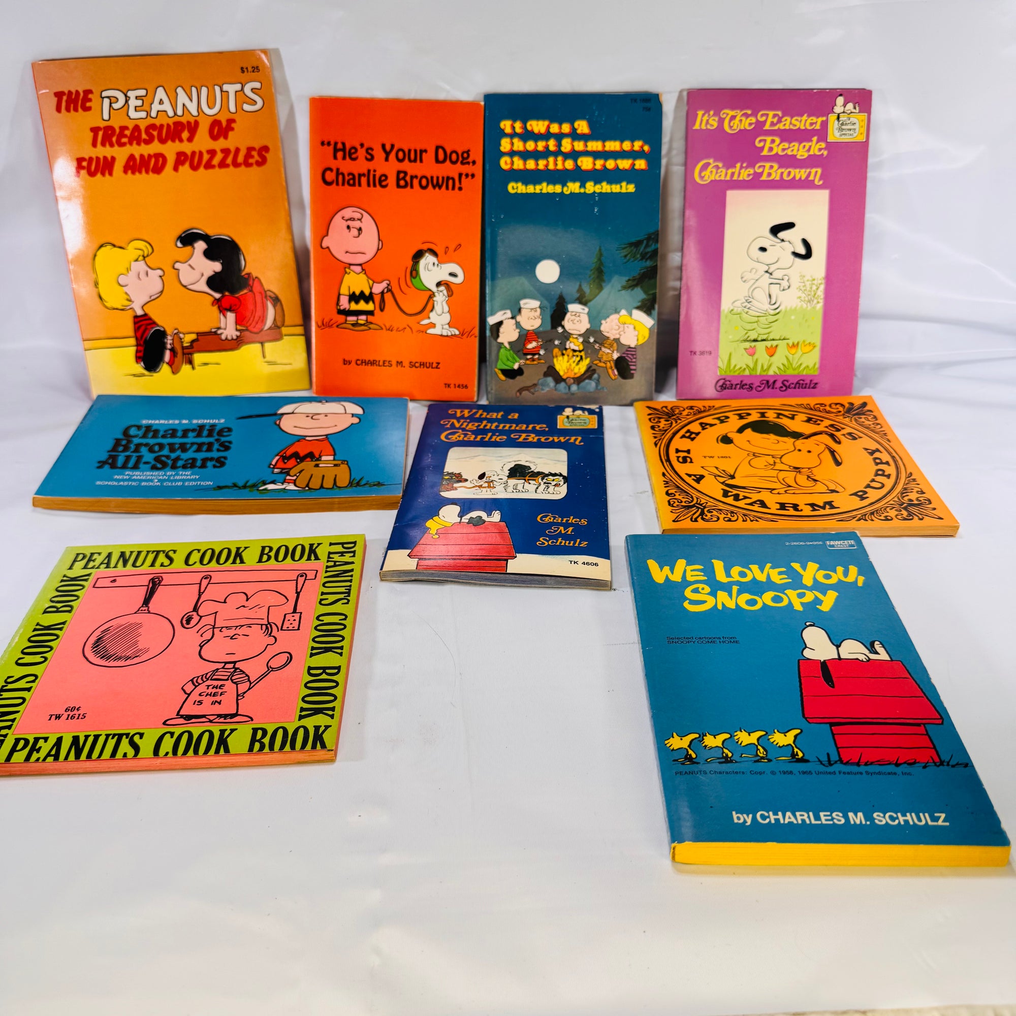 Lot of 9 Peanuts Paperback Books by Charles M. Schulz