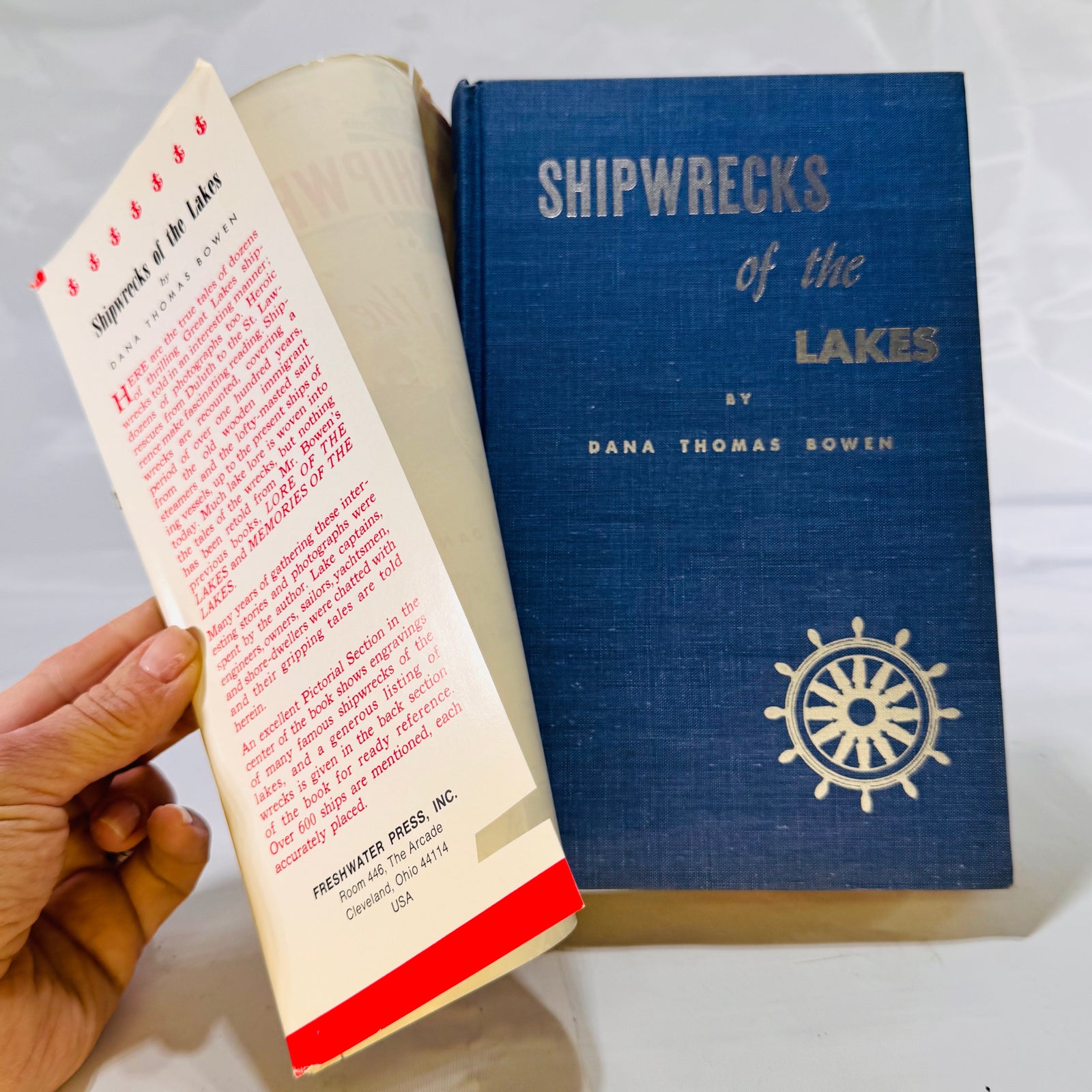 Shipwrecks of the Lakes Told in Stories and Pictures by Dana Thomas Bowen (1969), Freshwater Press, Hardcover