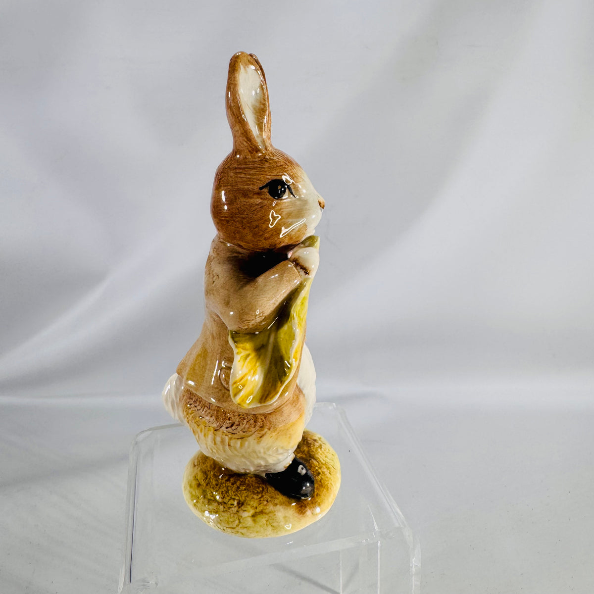 Beatrix Potter Figurine Benjamin Ate a Lettuce Leaf 1992 Royal Albert Vintage Collectible Bunny Rabbit Ceramic 5x2x2 Gift Ready