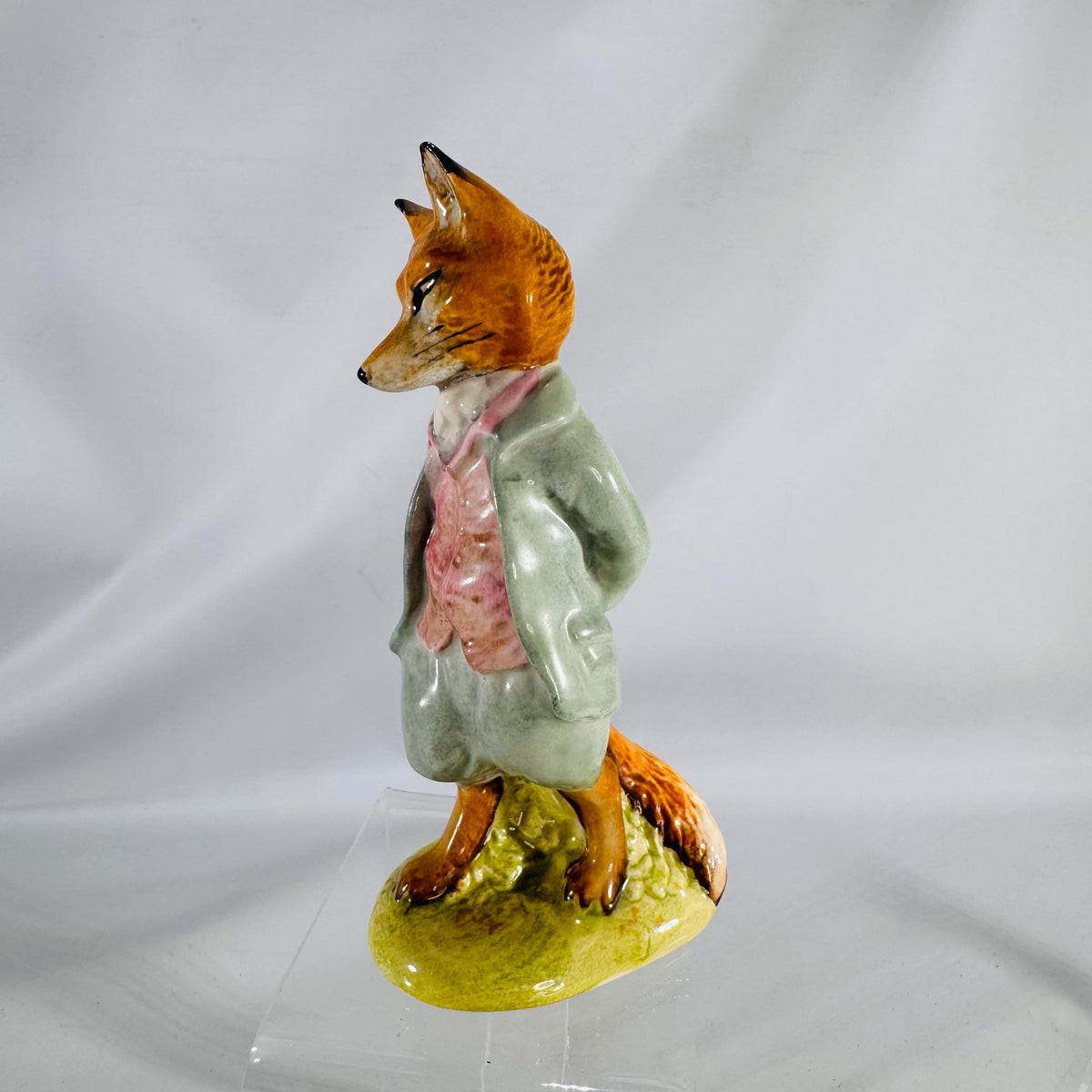 Beatrix Potter Foxy Whiskered Gentleman Figurine — Beswick England, Hand-Painted Glazed Ceramic (5 in)