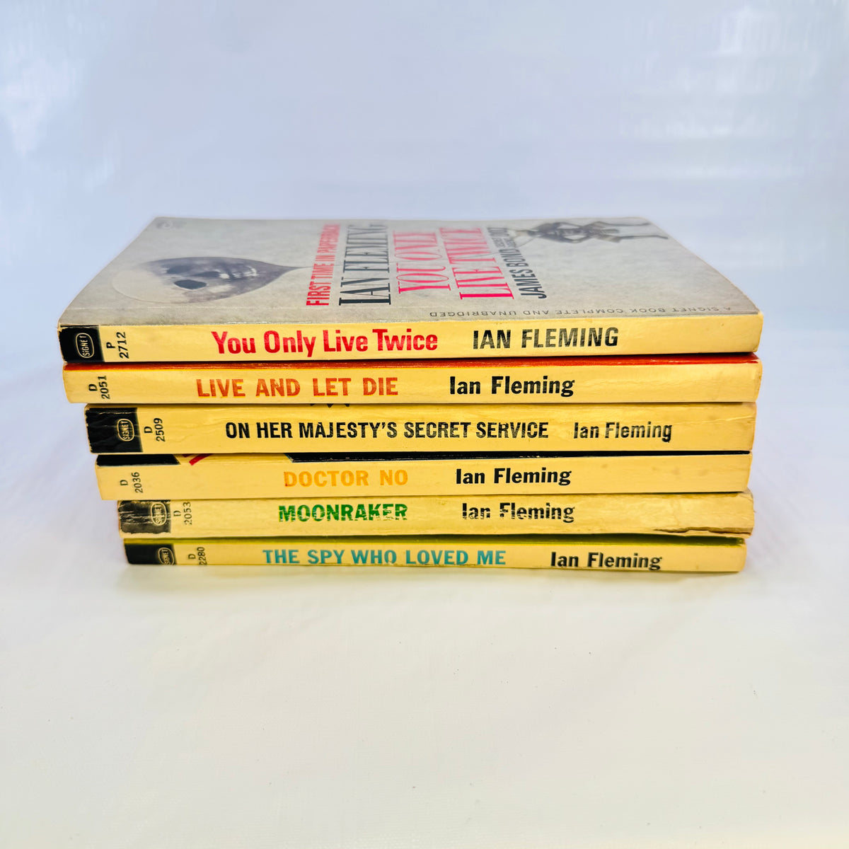 Ian Fleming James Bond Signet Paperback Lot, 6 Vintage 1960s 007 Novels