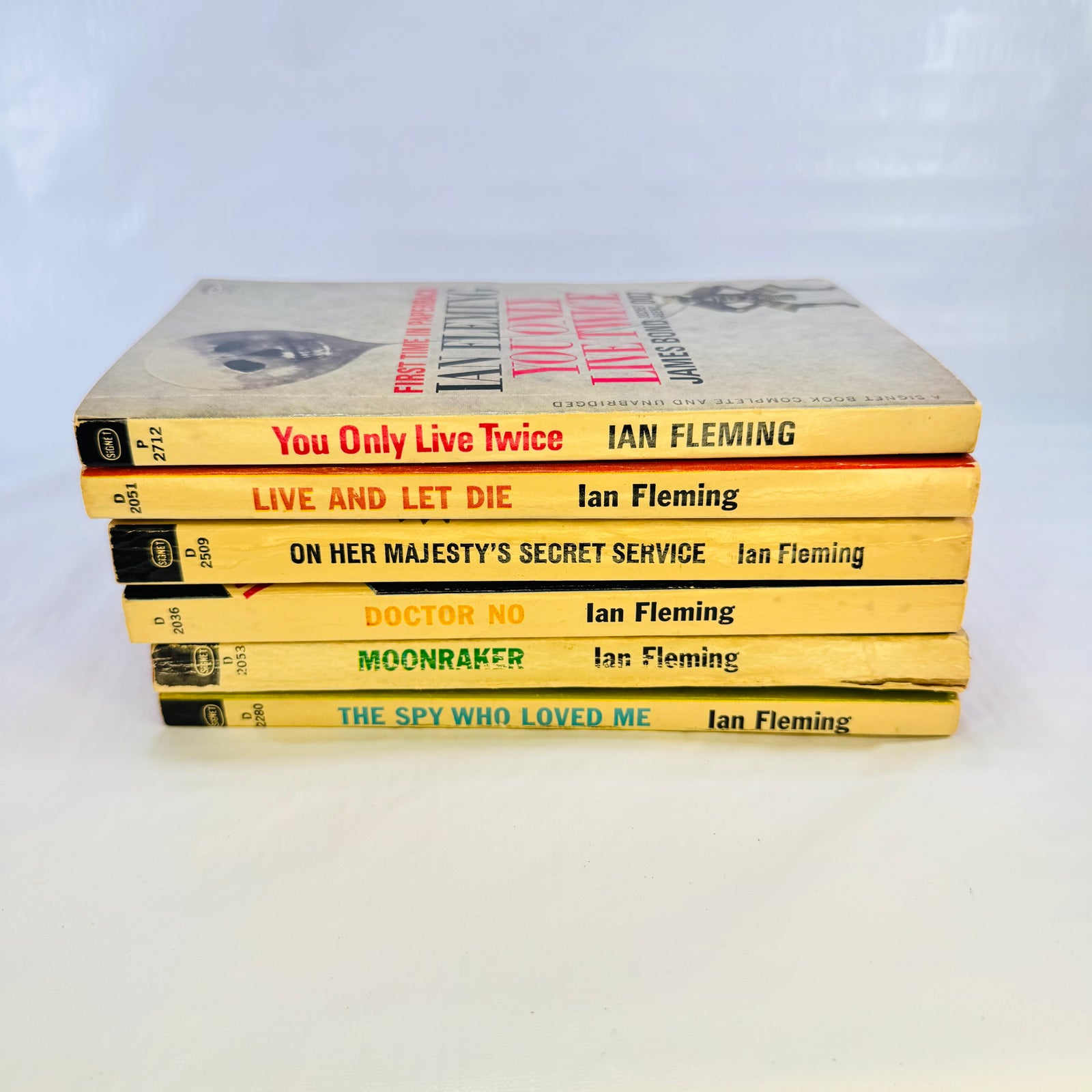Ian Fleming James Bond Signet Paperback Lot, 6 Vintage 1960s 007 Novels