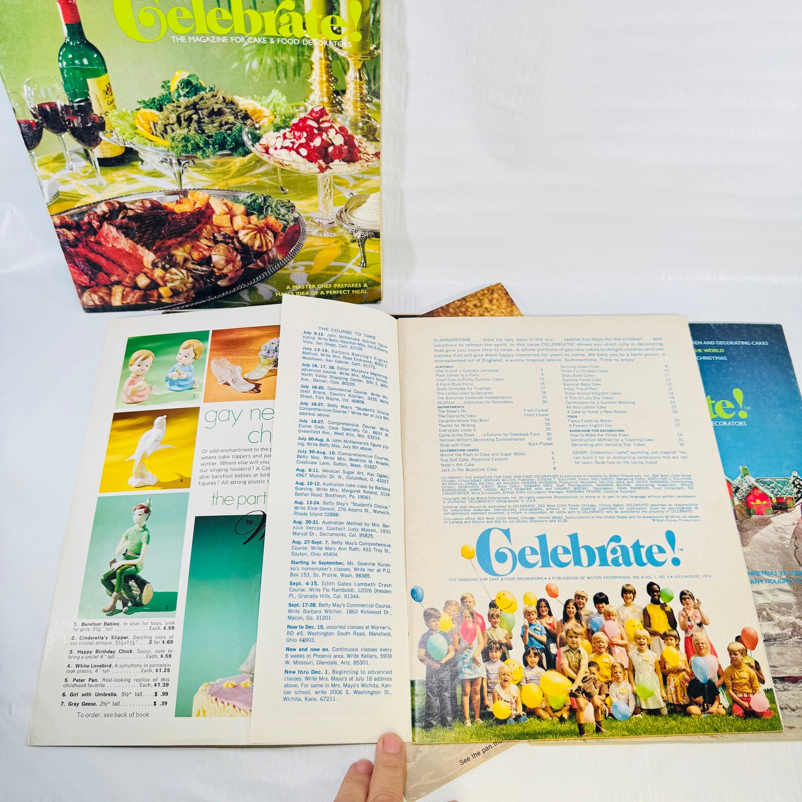Wilton Celebrate! Magazine 1973 Lot of 5 Cake Decorating Holiday Issues