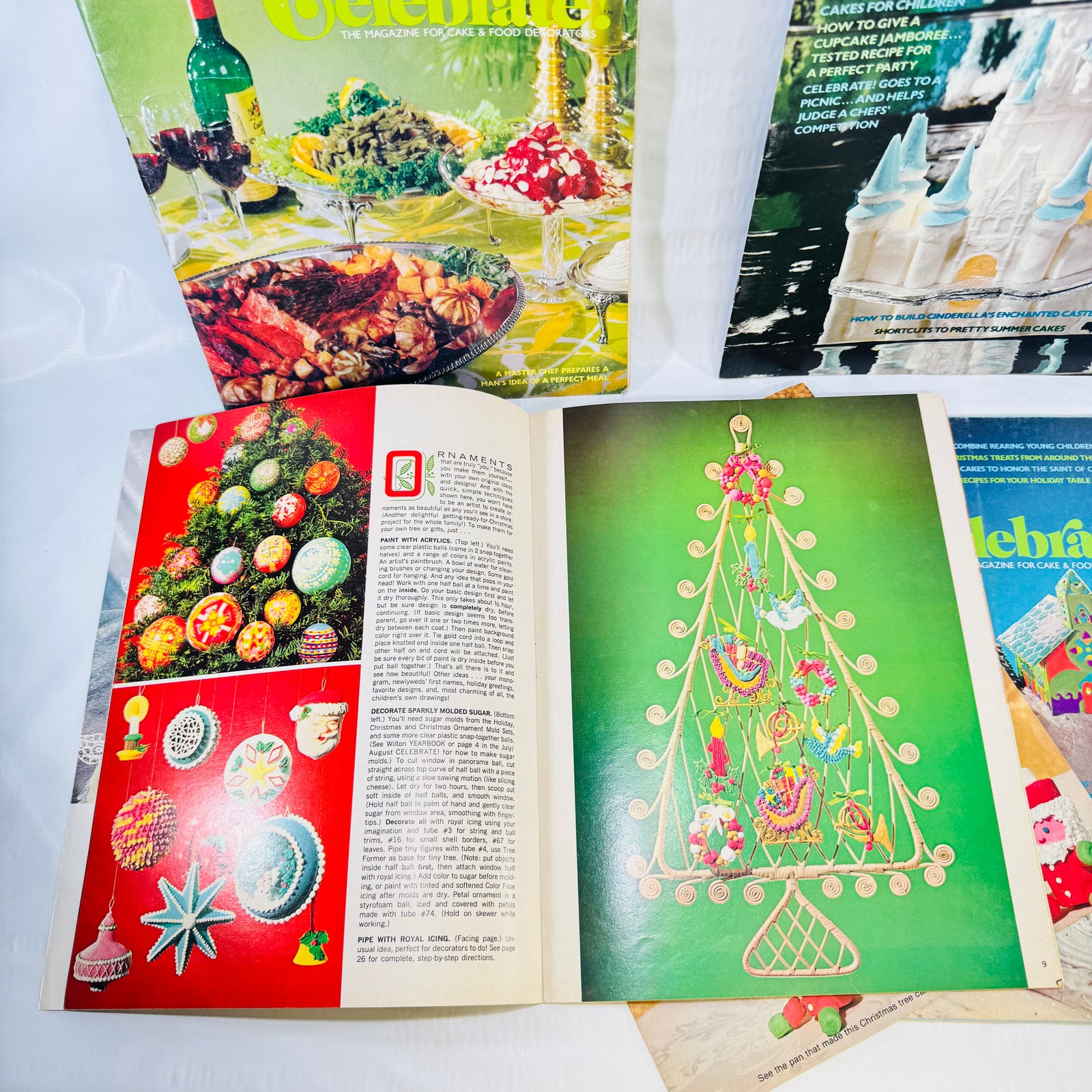 Wilton Celebrate! Magazine 1973 Lot of 5 Cake Decorating Holiday Issues