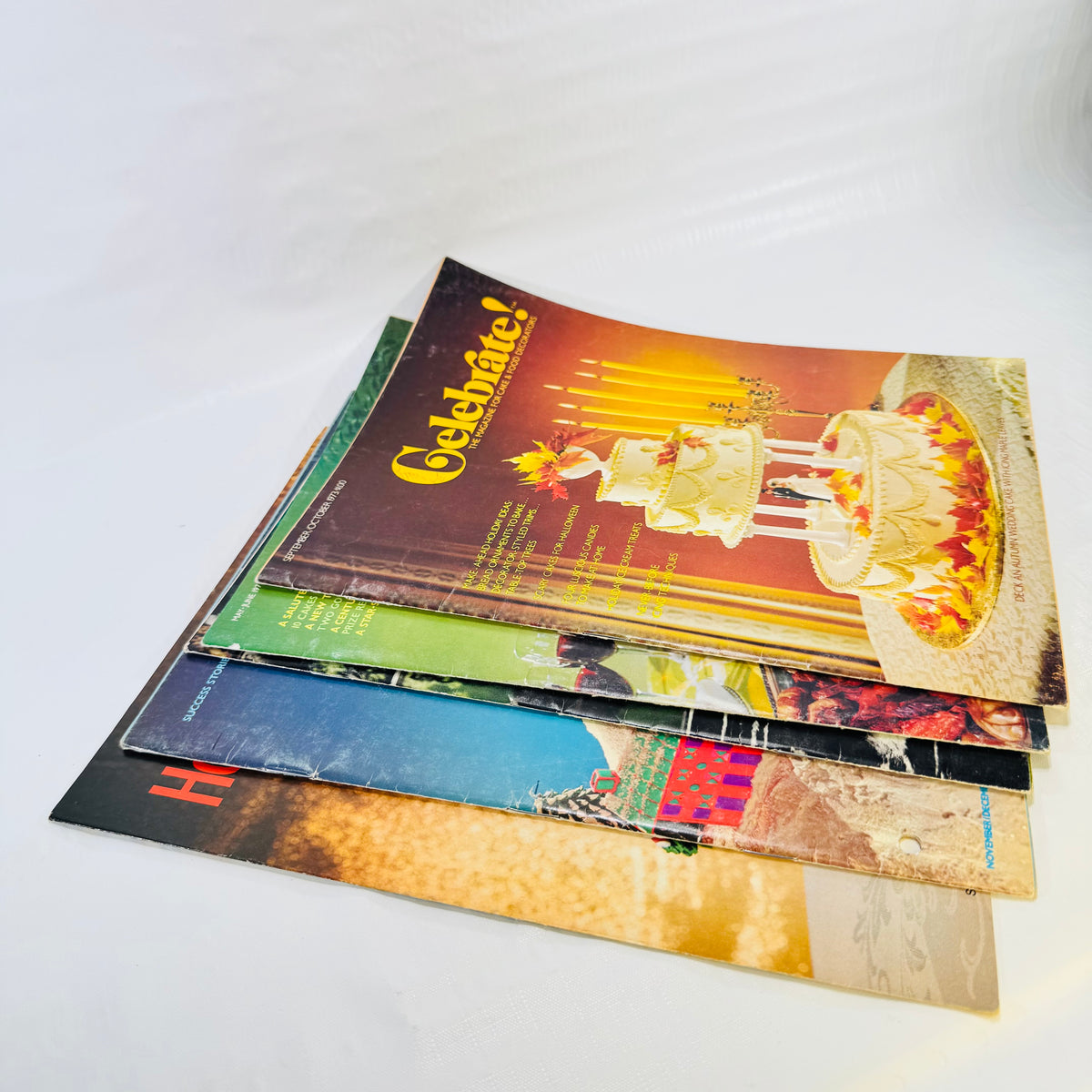 Wilton Celebrate! Magazine 1973 Lot of 5 Cake Decorating Holiday Issues