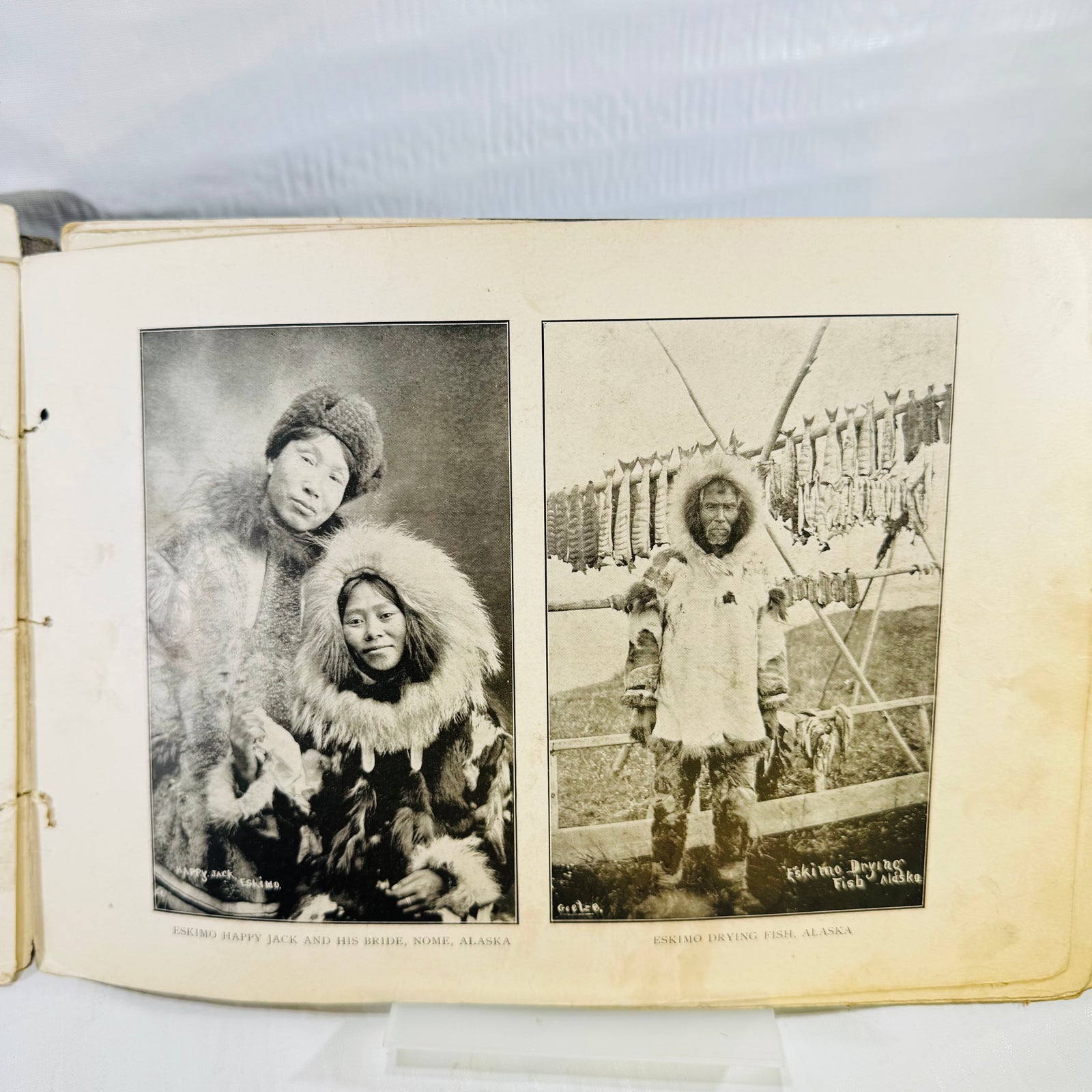 Souvenir of North Western Alaska by O.D. Goetze Circa 1904 Photographic Booklet