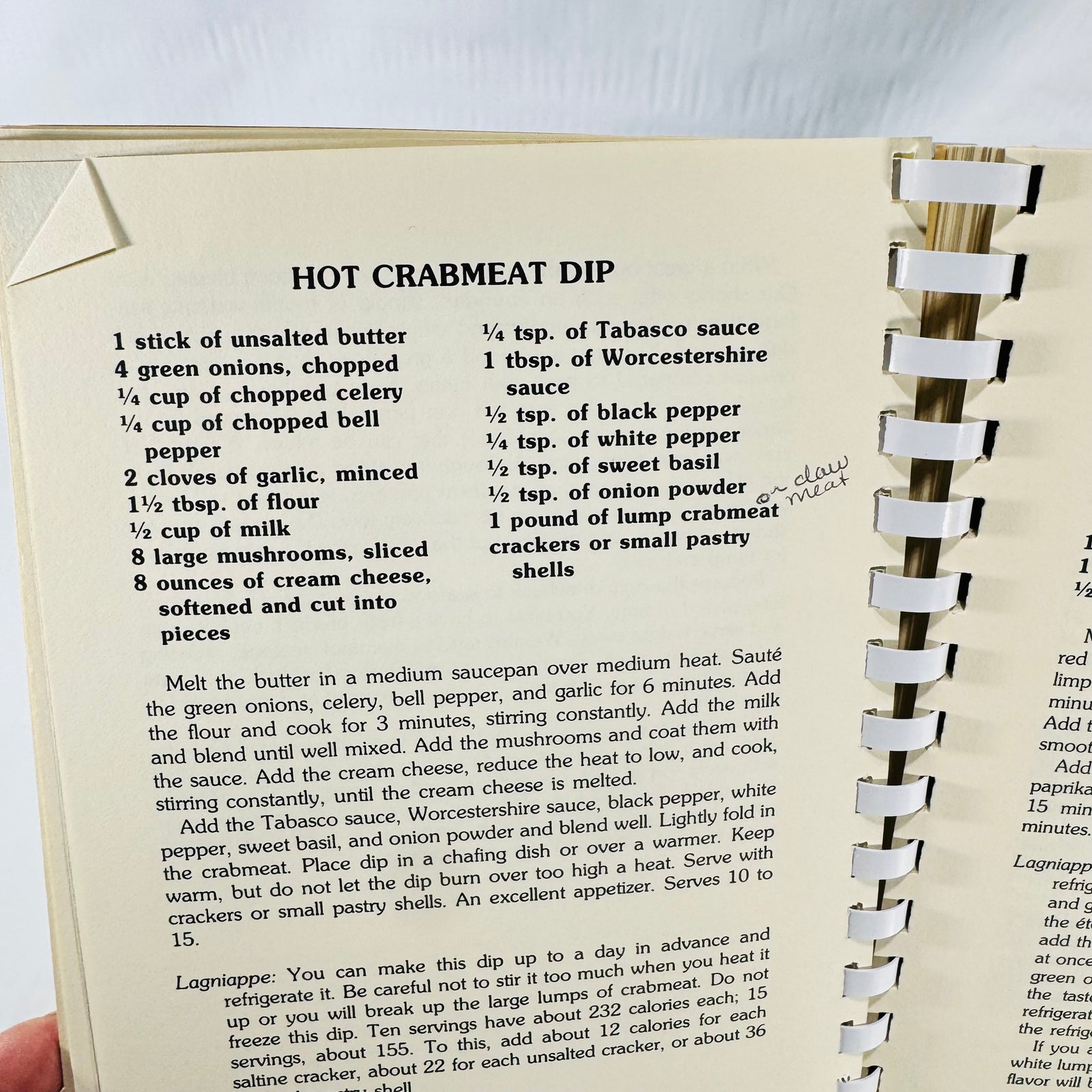 La Cuisine Cajun by Jude W. Theriot, 1986 Pelican Spiral Cookbook