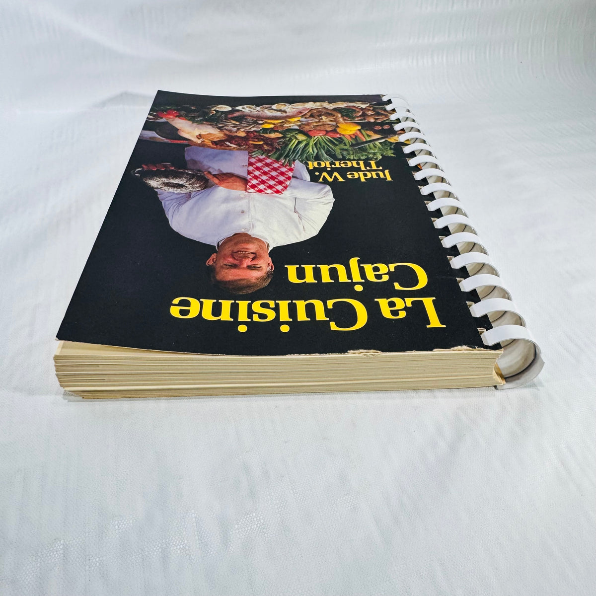 La Cuisine Cajun by Jude W. Theriot, 1986 Pelican Spiral Cookbook