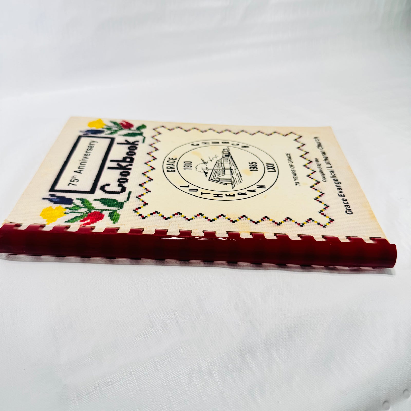 Grace Lutheran Church 75th Anniversary Cookbook, Saginaw Michigan 1985