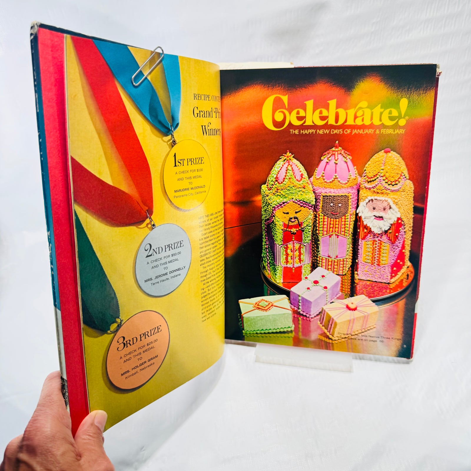 Celebrate! II The Annual for Cake Decorators 1975 First Edition Wilton