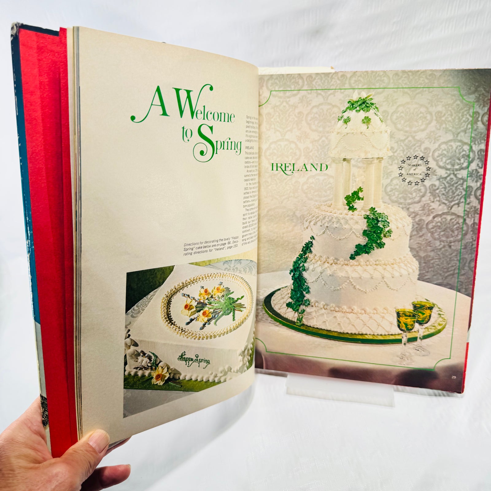 Celebrate! II The Annual for Cake Decorators 1975 First Edition Wilton