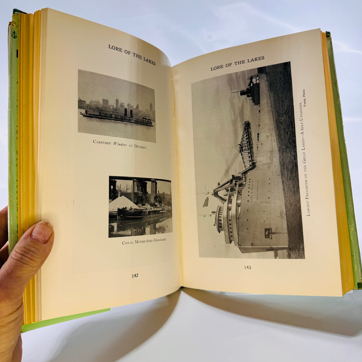 Lore of the Lakes Told in Story and Picture by Dana Thomas Bowen (1940), Fresh Water Press, Hardcover with Dust Jacket