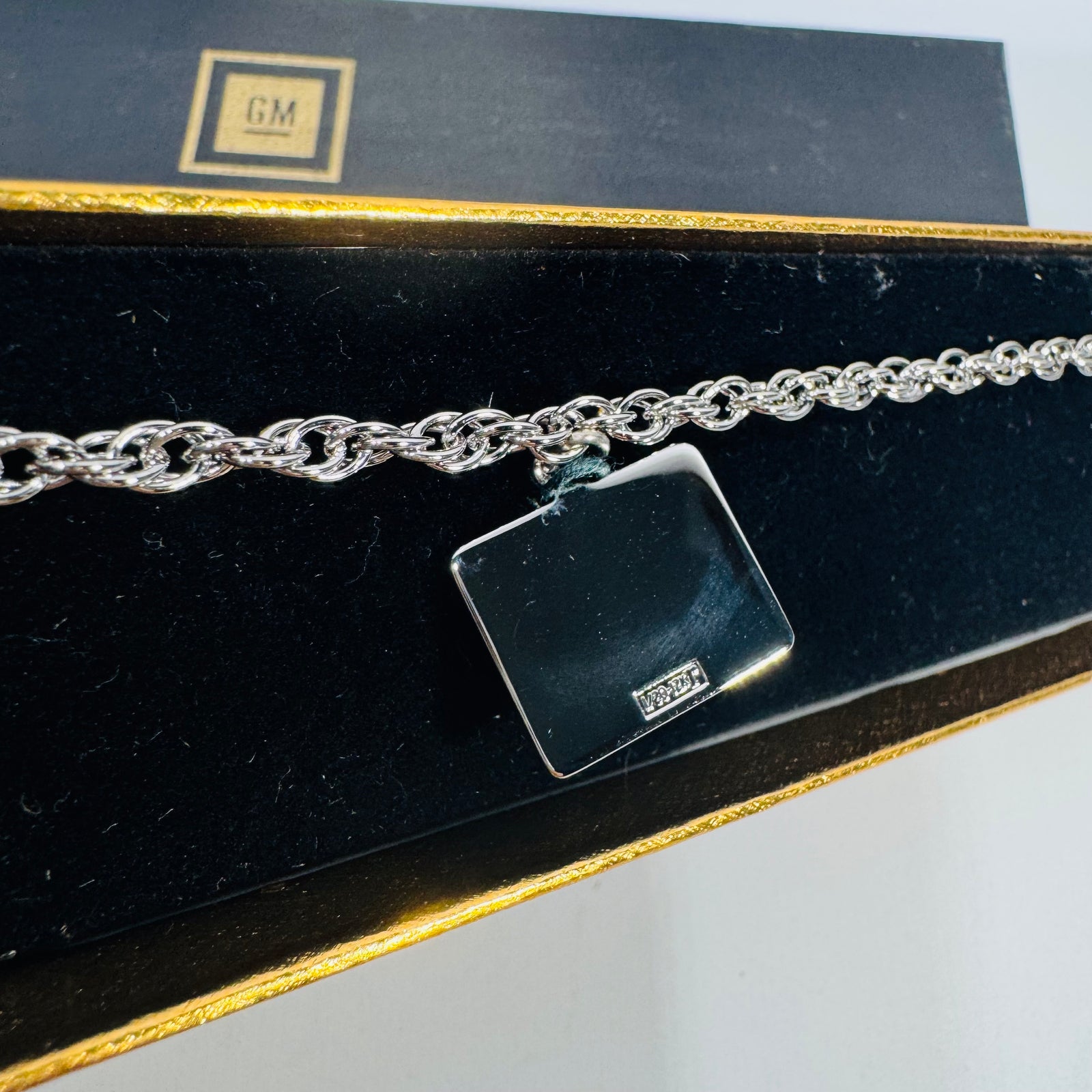 GM 15 Year Service Award Bracelet Buick Oldsmobile Cadillac BOC