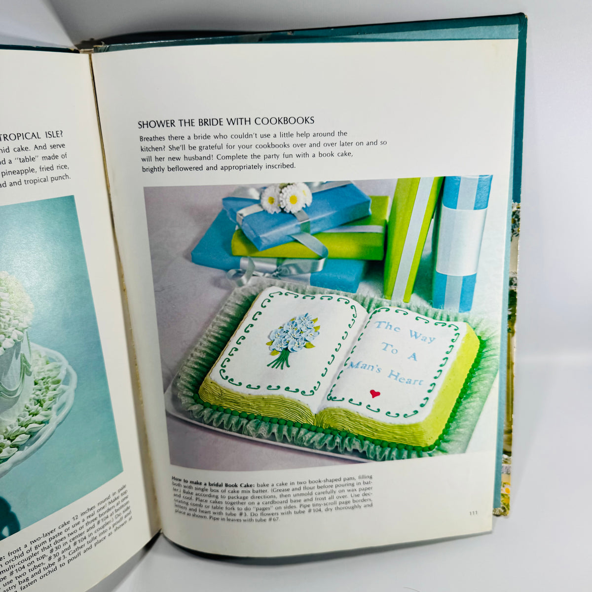 The Wilton Book of Wedding Cakes — 1971 First Edition | Vintage Cookbook | Hardcover