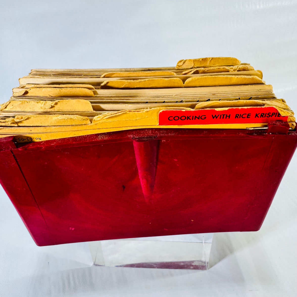 Robin Hood Flour Recipe Box 1950s to 1960s with Handwritten Recipe Cards