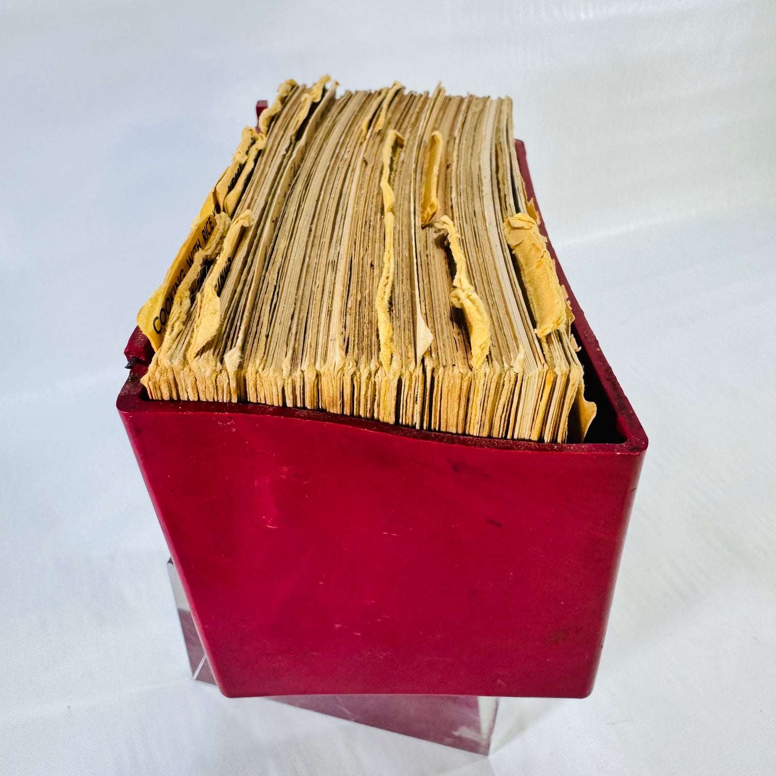 Robin Hood Flour Recipe Box 1950s to 1960s with Handwritten Recipe Cards